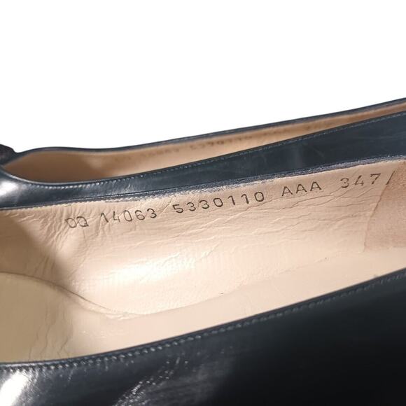 Salvatore Ferragamo Low Heel Pumps Two-Toned Rounded Toe | 10 AAA - Picture 11 of 12